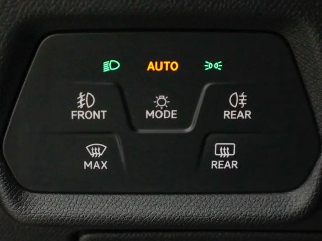 Seat Leon 1.5 eTSI DSG FR-lijn