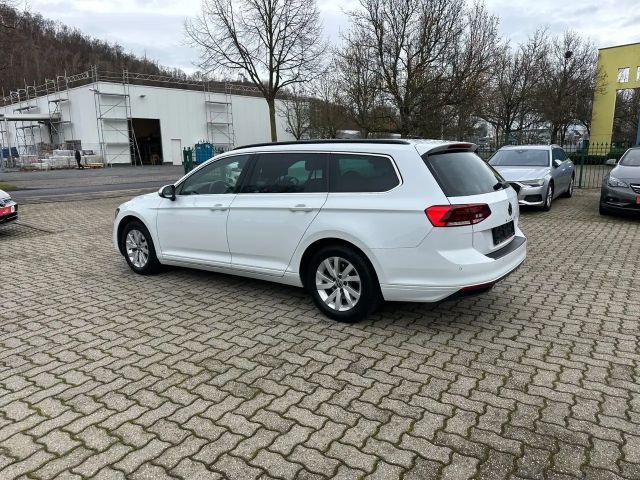 Volkswagen Passat Business DSG Variant