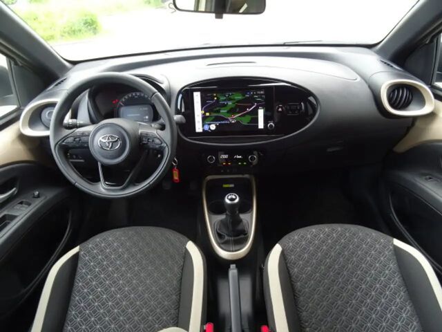 Toyota Aygo X 1.0 VVT-i Hatchback Style VVT-i