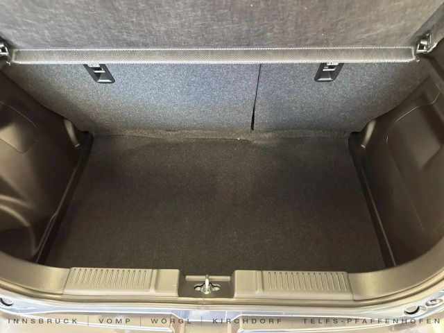 Suzuki Swift Flash Hybrid