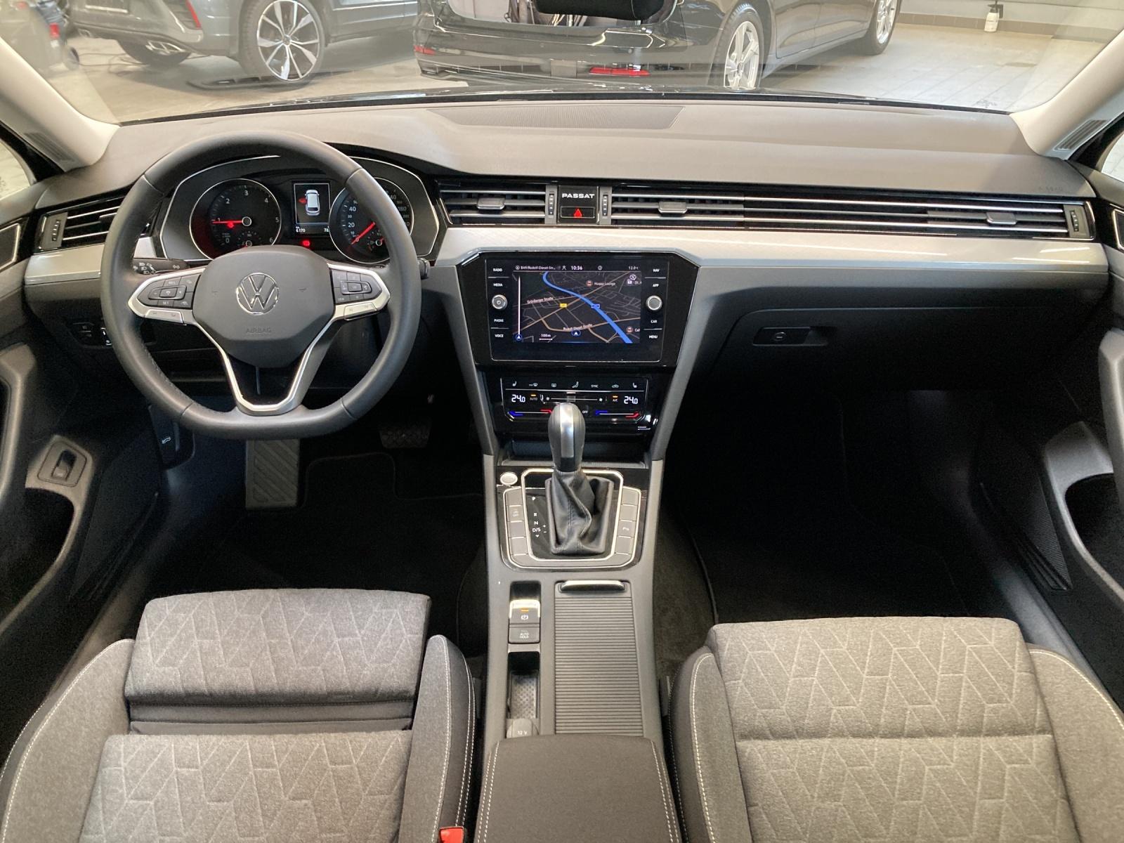 Volkswagen Passat Business DSG IQ.Drive Variant