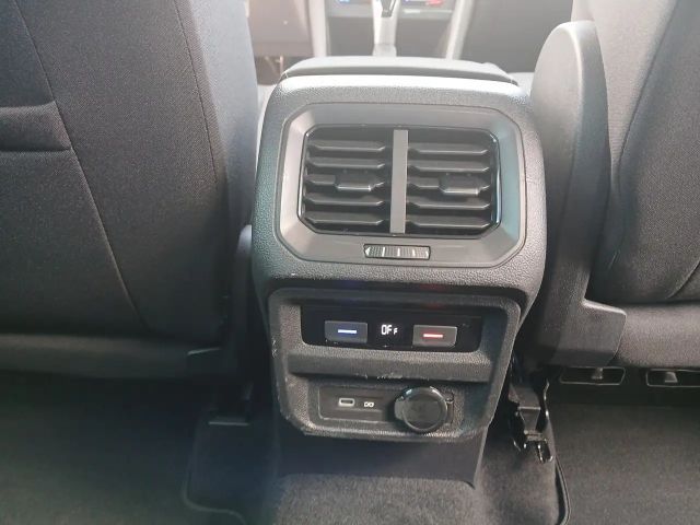 Volkswagen Tiguan TDI United MatrixLED HuD 360° Kamera Keyless AC...