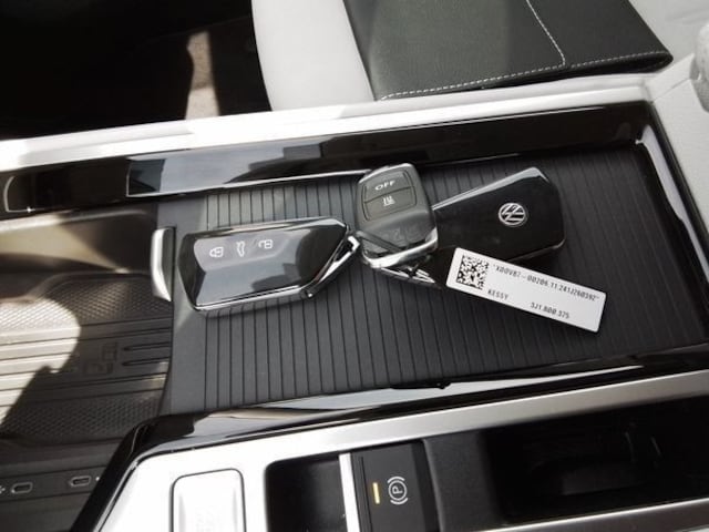 Volkswagen Passat DSG Elegance Elegance