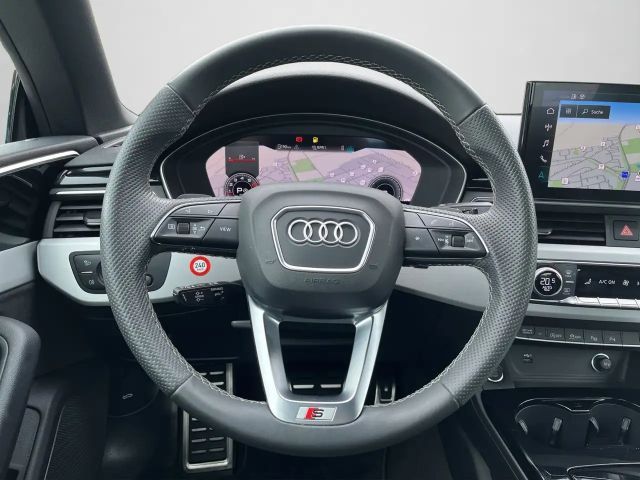 Audi A5 40 TFSI Cabriolet S-Line