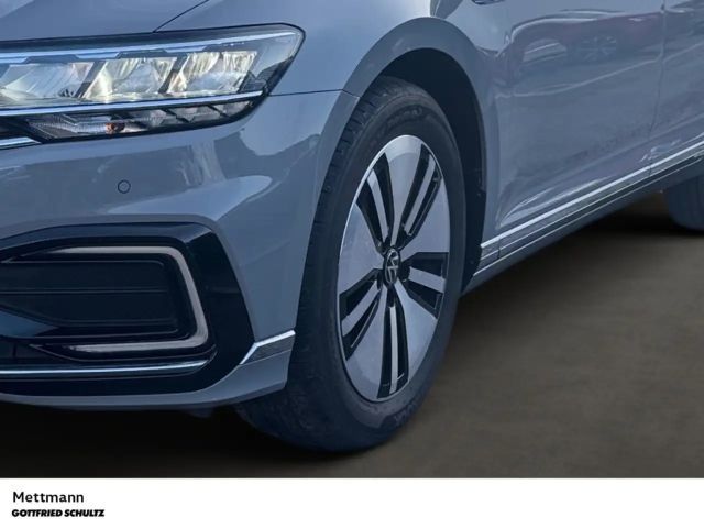 Volkswagen Passat DSG GTE Variant