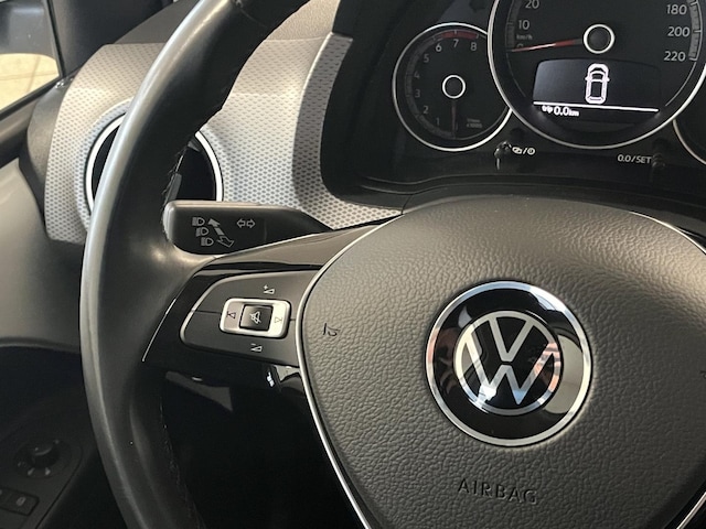 Volkswagen up! Move Move up!