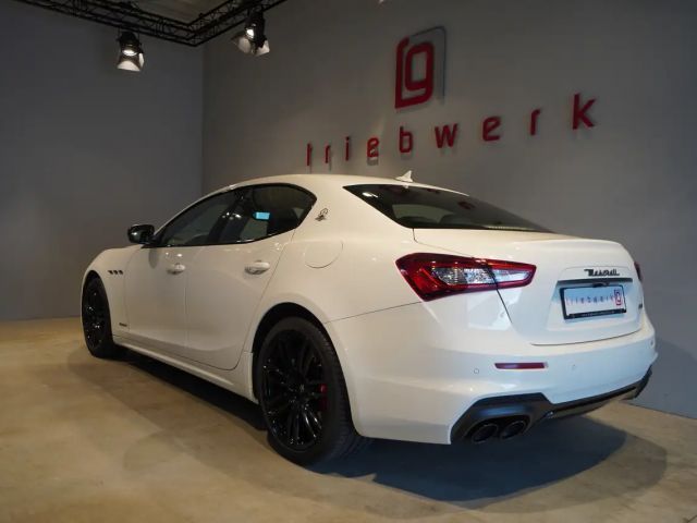 Maserati Ghibli GranSport