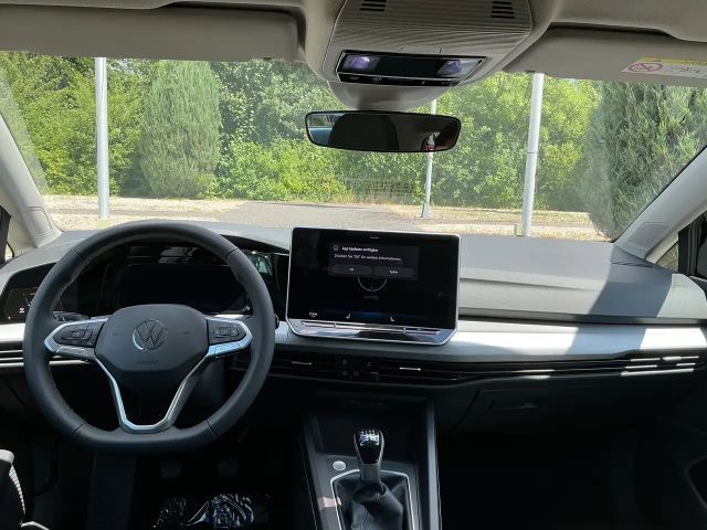 Volkswagen Golf 1.5 TSI