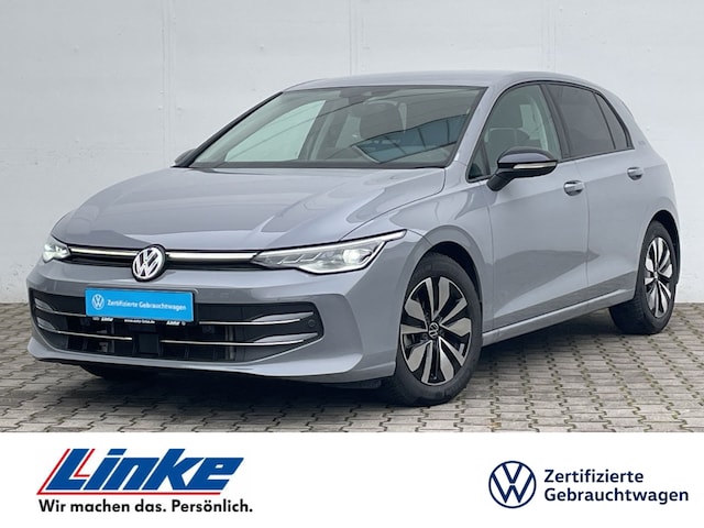 Volkswagen Golf 1.5 eTSI DSG Golf VIII IQ.Drive