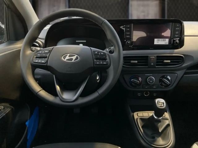 Hyundai i10 1.0