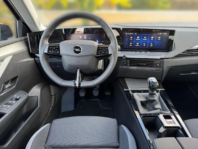 Opel Astra 1.2 Turbo Edition Turbo