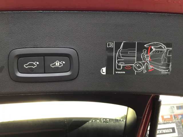 Volvo XC40 AWD Recharge