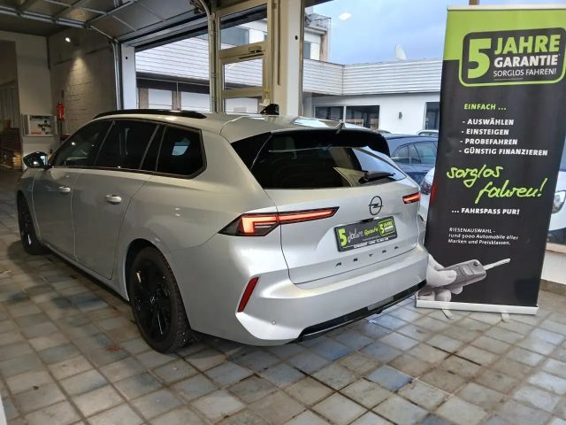 Opel Astra 1.2 Turbo Sports Tourer