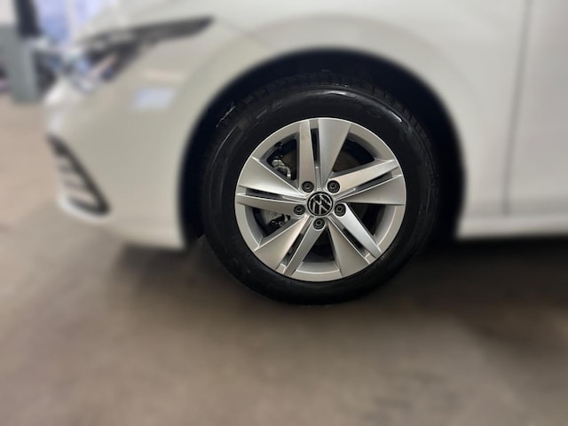 Volkswagen Golf 1.0 TSI Golf VIII Life Variant