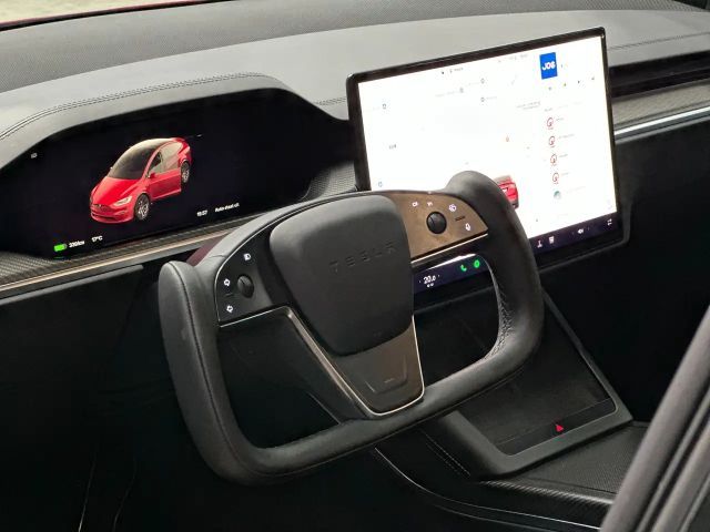 Tesla Model X Plaid