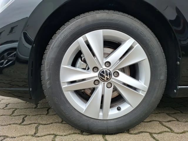 Volkswagen Golf DSG Golf VIII Life Variant