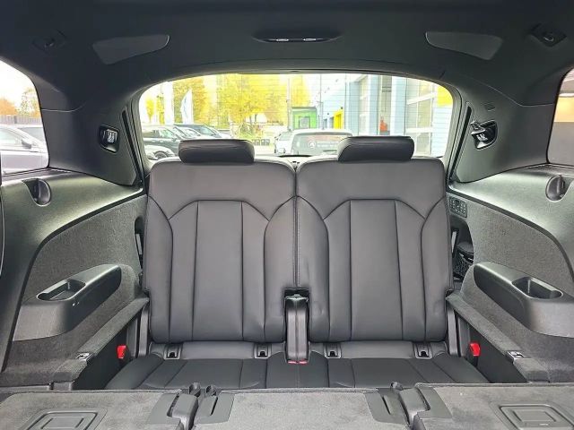 Audi Q7 50 TDI S-Line