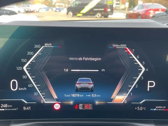 BMW 330 330i M-Sport xDrive