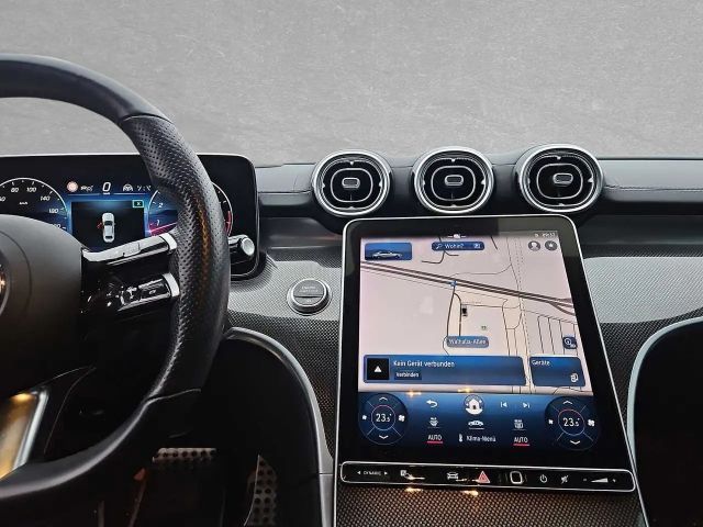 Mercedes-Benz C 200 AMG Line Sedan