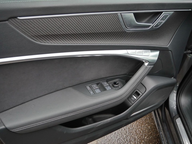 Audi S6 Avant Quattro