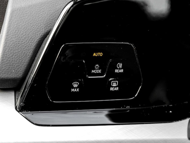 Volkswagen Golf 1.5 TSI Golf VIII Life Variant