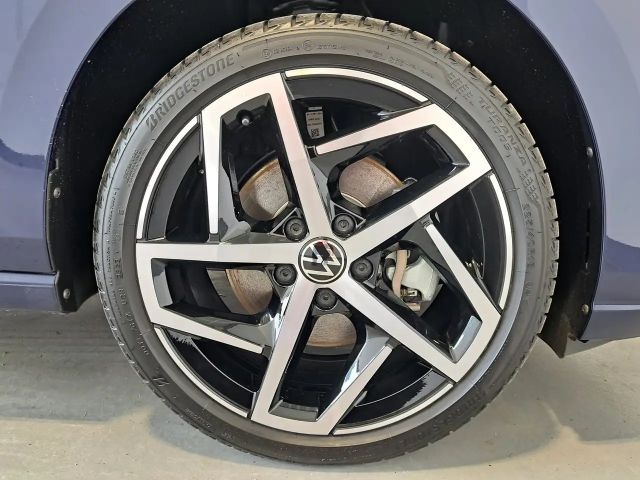 Volkswagen Golf DSG Style Variant