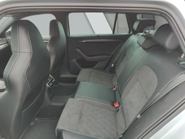 Skoda Superb 1.4 TSI Sportline iV