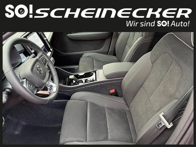 Volvo XC40 Dark Plus