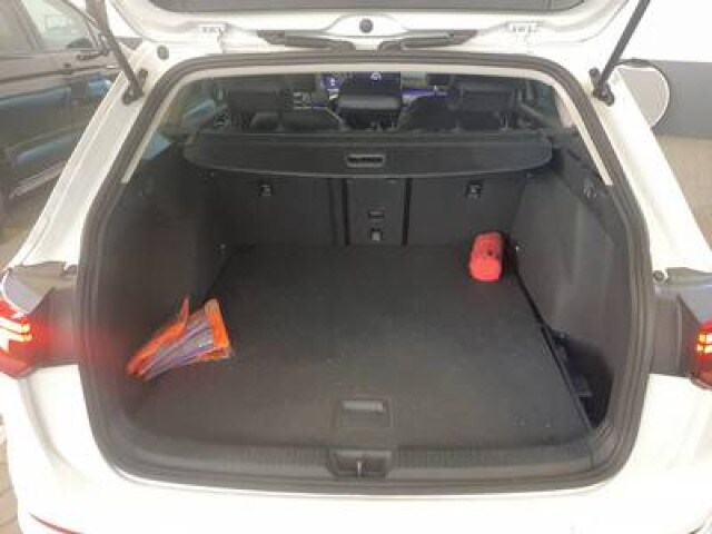 Volkswagen Golf 1.5 TSI Variant