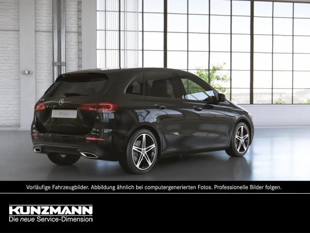 Mercedes-Benz B 200 Progressive Sedan