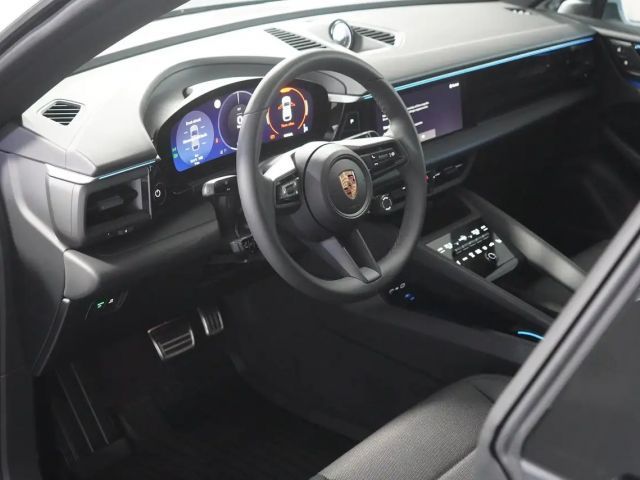 Porsche Macan 4