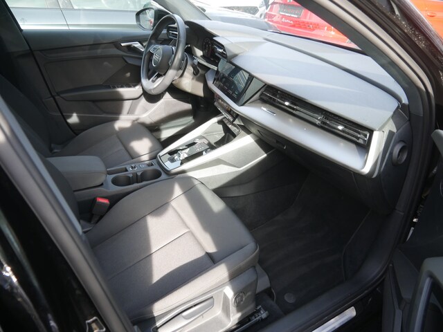 Audi A3 30 TFSI S-Tronic Sportback