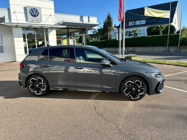 Volkswagen Golf 2.0 TDI DSG R-Line