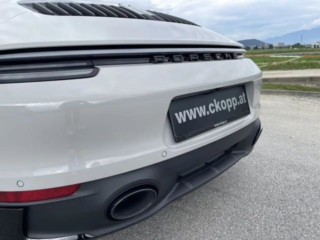 Porsche 911 4 Cabrio Carrera GTS