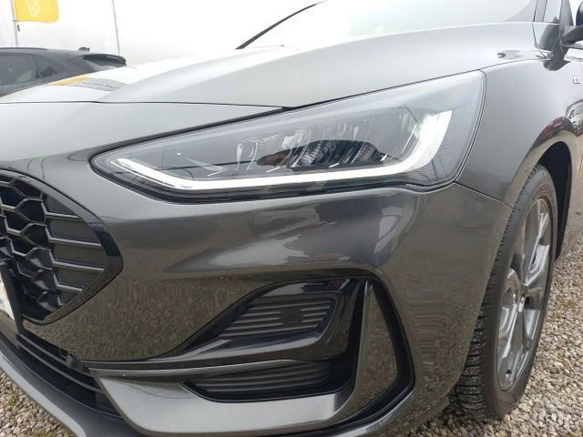 Ford Focus 125PS Benzin/Schaltgetriebe Traveller 1,0 EcoBo...