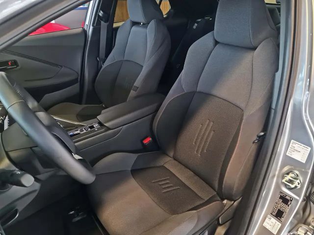 Toyota C-HR Hybride Team D