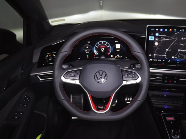 Volkswagen Golf 2.0 TSI DSG Style