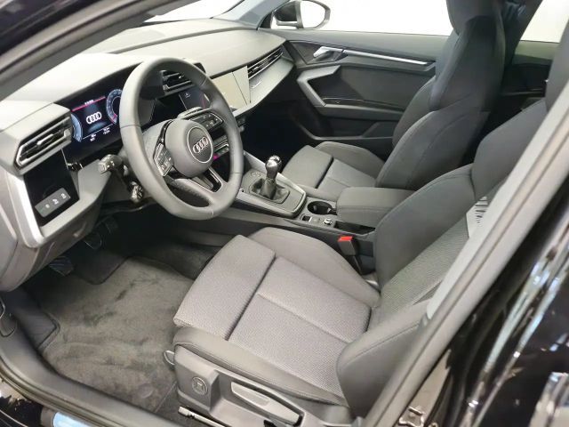 Audi A3 30 TDI Sedan