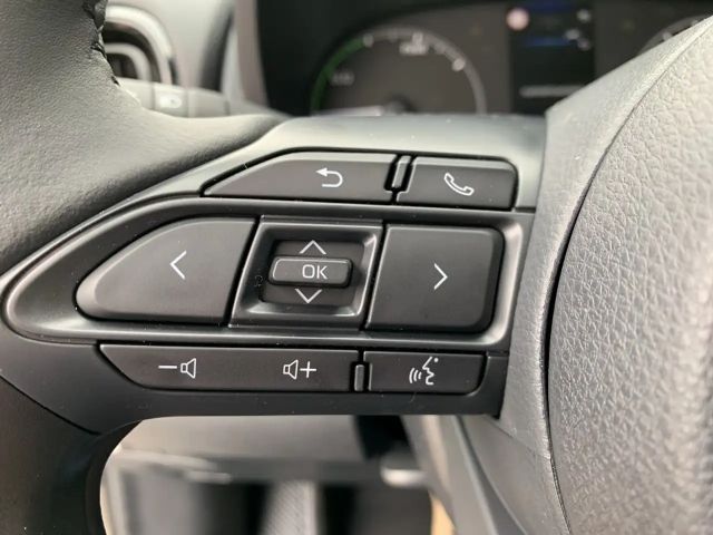 Mazda 2 Exclusive-line