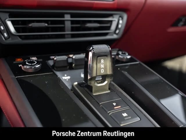 Porsche 992 4 Carrera Coupé