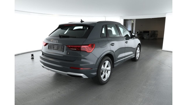 Audi Q3 35 TDI S-Tronic