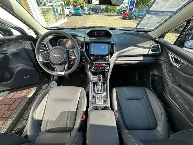 Subaru Forester 2.0ie EDIT.  BLACK PLATINUM