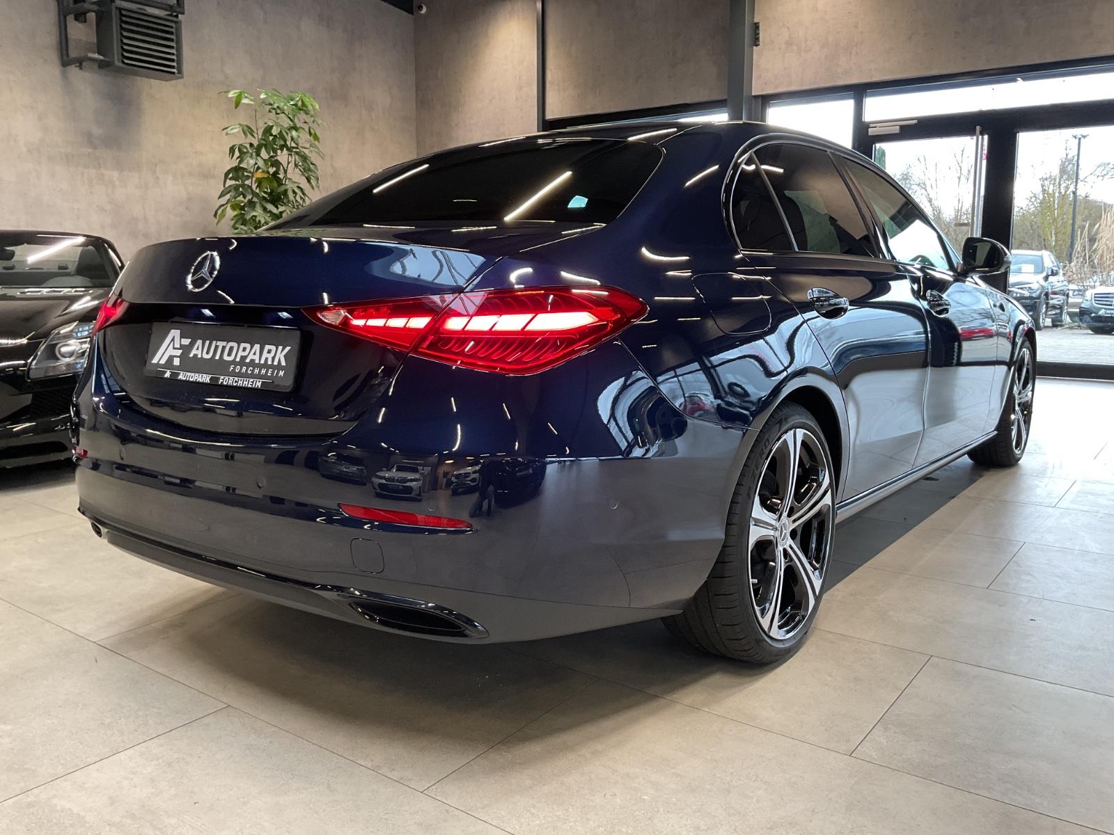 Mercedes-Benz C 200 AVANTGARDE Sedan