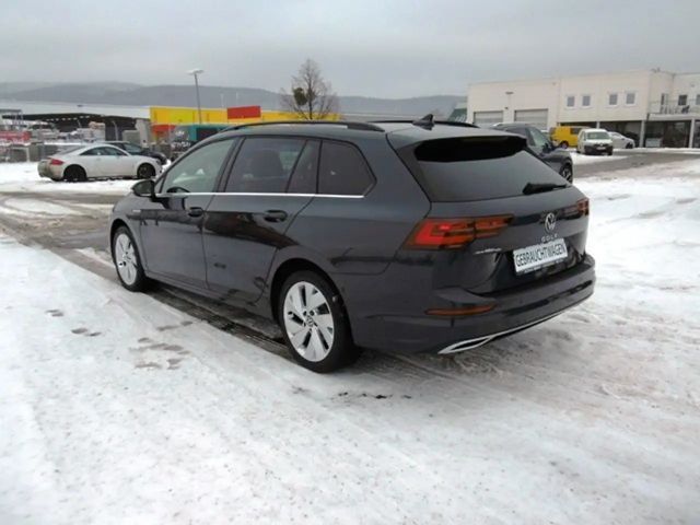 Volkswagen Golf 2.0 TDI Golf VIII Style Variant