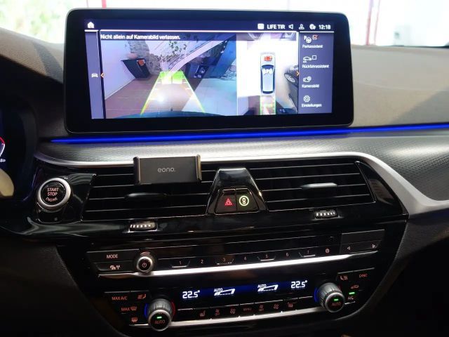 BMW 540 540d M-Sport Touring xDrive