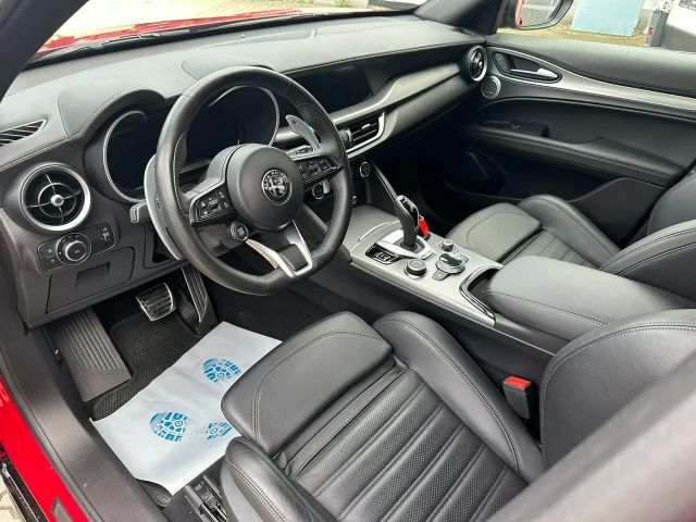 Alfa Romeo Stelvio Q4 Veloce