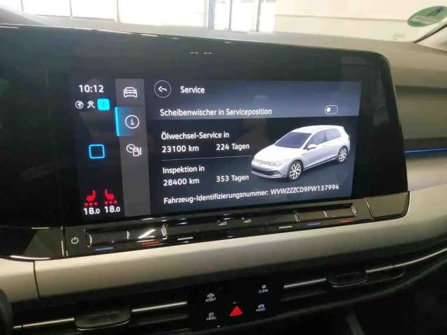 Volkswagen Golf Life