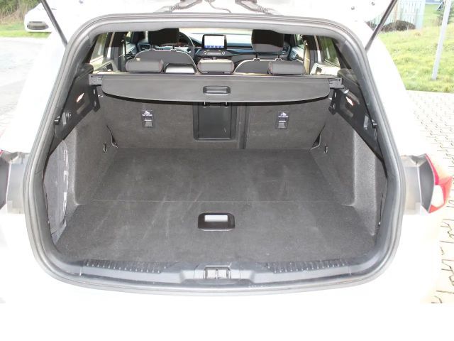 Ford Focus ST Line Wagon