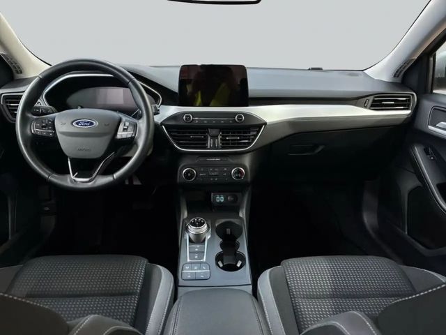 Ford Focus Cool & Connect EcoBoost Wagon