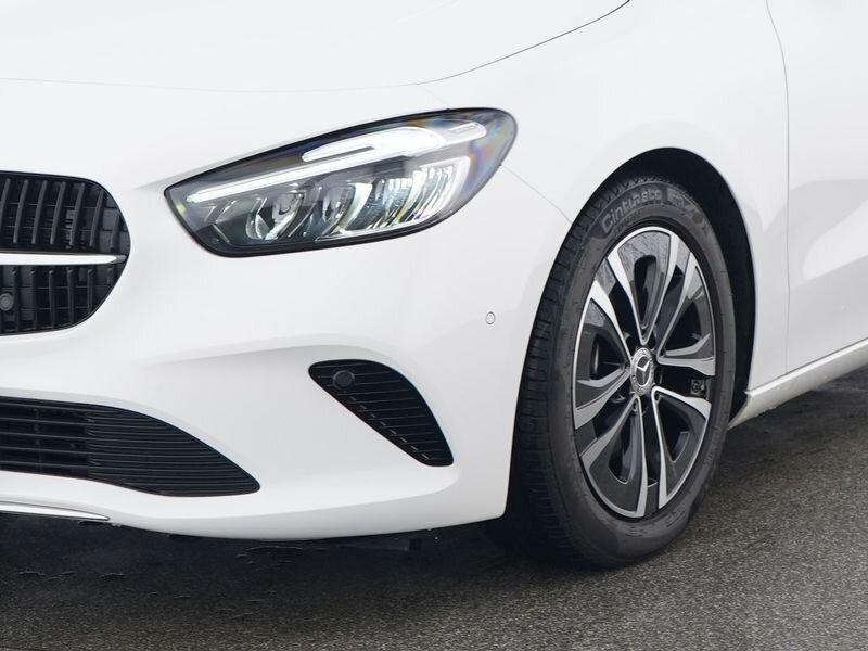 Mercedes-Benz B 180 Progressive Sedan